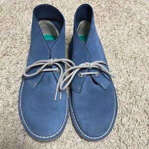 Clarks Blue and Gray Chukka Boots with Suede Upper